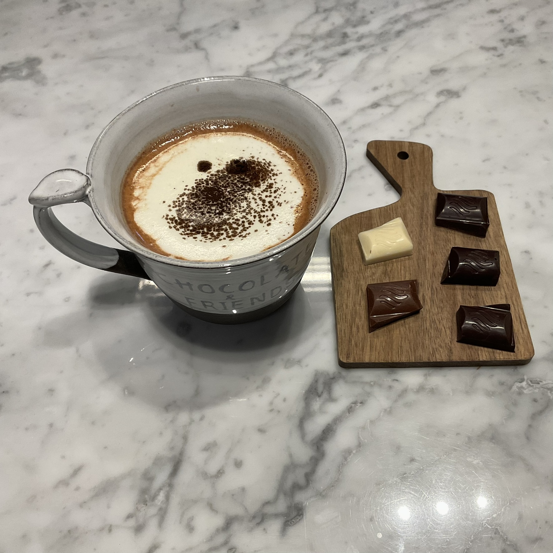 Du visar för närvarande Pralinprovning + Varm choklad